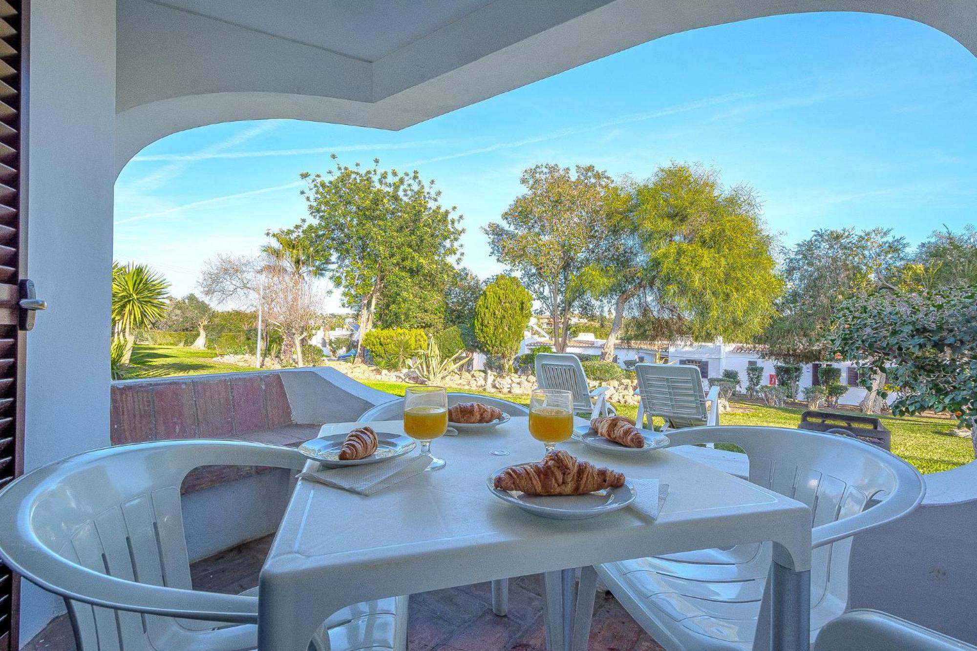 Apartment T2 Casa - Pool & Sun Terrace Albufeira